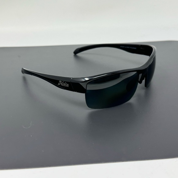 Hobie Wharf Black needs nose pads some scratches on lenses for parts or restore - Picture 7 of 14